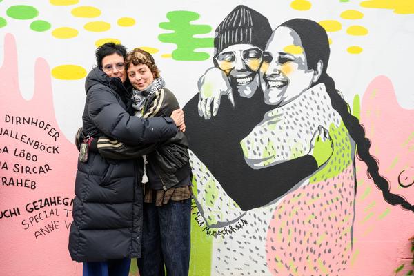 From Fear to Love - Fearless Mural (Brunnenpassage, 06.12.2025) Foto: eSeL.at - Joanna Pianka