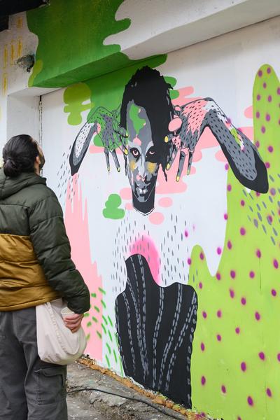 From Fear to Love - Fearless Mural (Brunnenpassage, 06.12.2025) Foto: eSeL.at - Joanna Pianka