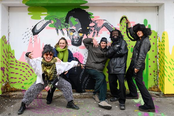 From Fear to Love - Fearless Mural (Brunnenpassage, 06.12.2025) Foto: eSeL.at - Joanna Pianka