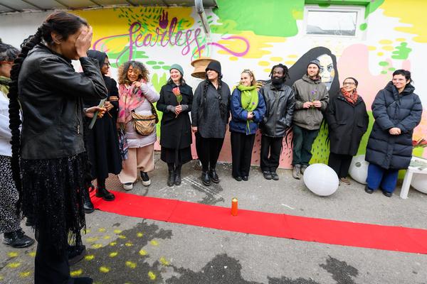 From Fear to Love - Fearless Mural (Brunnenpassage, 06.12.2025) Foto: eSeL.at - Joanna Pianka