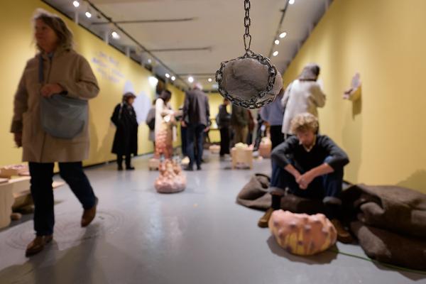 Fuzzy Earth - The Belly Knows Before the Brain (KunstHausWien, 15.10.2025 - 25.01.2026) Foto: eSeL.at - Joanna Pianka