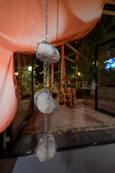 Fuzzy Earth - The Belly Knows Before the Brain (KunstHausWien, 15.10.2025 - 25.01.2026) Foto: eSeL.at - Joanna Pianka