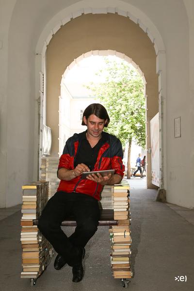 Freiraum International quartier21 MQ: Connecting Sound Etc. - Cable Works, Cable Sounds, Cables Everywhere (4.6. - 24.8.2014, press preview) 
 <a href="http://esel.cc/MQkabel" rel="noreferrer nofollow">esel.cc/MQkabel</a> | Foto: <a href="http://eSeL.at" rel="noreferrer nofollow">eSeL.at</a> Foto: (c) eSeL.at