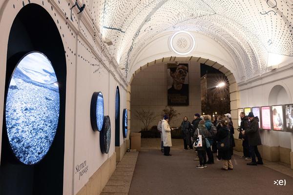 Eröffnung Michael Höpfner "Plateau" (MQ Sternenpassage, 13.11.2024) Foto: eSeL.at - Lorenz Seidler