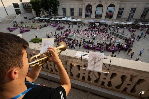 MuseumsQuartier Wien: MQ Klassik Close Up. Pop Up Konzerte. Ensembles des European Union Youth Orchestra &amp; Campus Grafenegg (Innenhof, 28.7.2019) <a href="https://www.mqw.at/programm/2019/grafenegg-x-mq-klassik-close-up" rel="noreferrer nofollow">www.mqw.at/programm/2019/grafenegg-x-mq-klassik-close-up</a> | Foto: eSeL Foto: eSeL.at - Lorenz Seidler