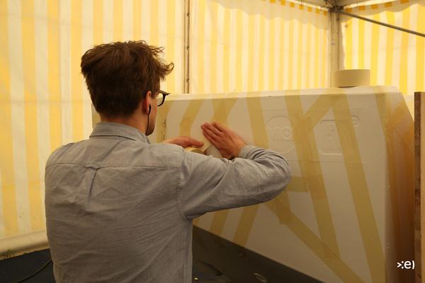 Museumsquartier: EuroArt (12.5.2015, making-of) <a href="http://esel.cc/MQ_EuroArt" rel="noreferrer nofollow">esel.cc/MQ_EuroArt</a> | Foto: <a href="http://eSeL.at" rel="noreferrer nofollow">eSeL.at</a> Foto: eSeL.at