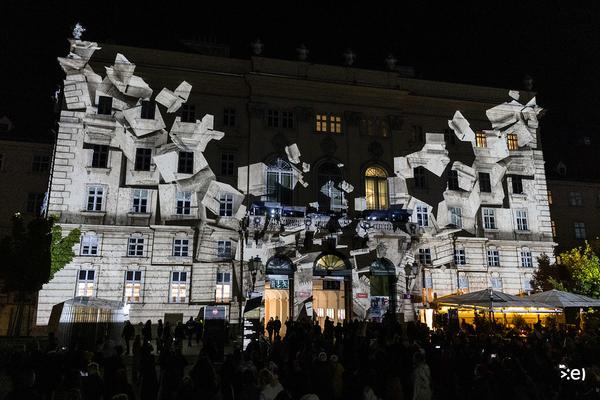 MuseumsQuartier Wien: re:flexion - Lumine Projections (21.10. – 28.10.2021) Foto: eSeL.at - Lorenz Seidler Foto: eSeL.at - Lorenz Seidler