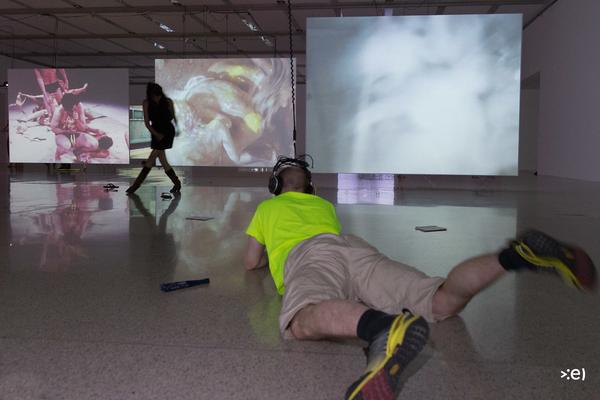 Impulstanz @ mumok: Christine Gaigg - Charged Documents (Workshop, 22.7.2015) <a href="http://esel.cc/mumok_gaigg" rel="noreferrer nofollow">esel.cc/mumok_gaigg</a> | Foto: <a href="http://eSeL.at" rel="noreferrer nofollow">eSeL.at</a> Foto: eSeL.at