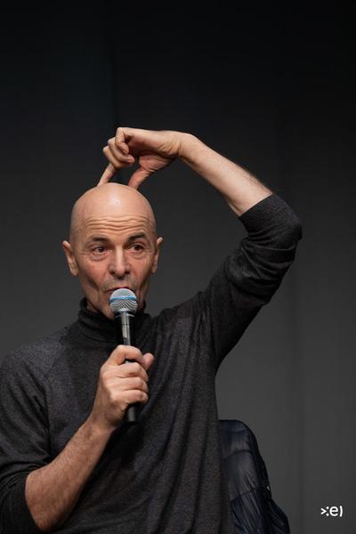 Tanzquartier Wien: Wir gehen erst, wenn wir gekommen sind. Ein Gespräch über 30 Jahre künstlerische Arbeit von Barbara Kraus. (22.2.2020) <a href="https://esel.at/termin/104944" rel="noreferrer nofollow">esel.at/termin/104944</a> | Foto: eSeL Foto: eSeL.at - Lorenz Seidler