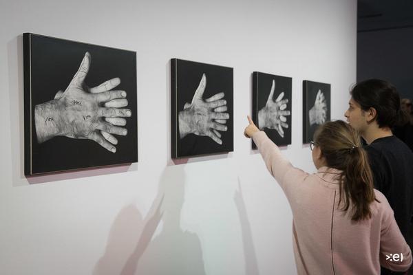 Kunsthalle Wien: More than words [Über das Poetische] (8.3. - 7.5.2017, Eröffnung) <a href="http://esel.cc/KunsthalleWien_poetics" rel="noreferrer nofollow">esel.cc/KunsthalleWien_poetics</a> | Foto: <a href="http://eSeL.at" rel="noreferrer nofollow">eSeL.at</a> Foto: eSeL.at - Lorenz Seidler