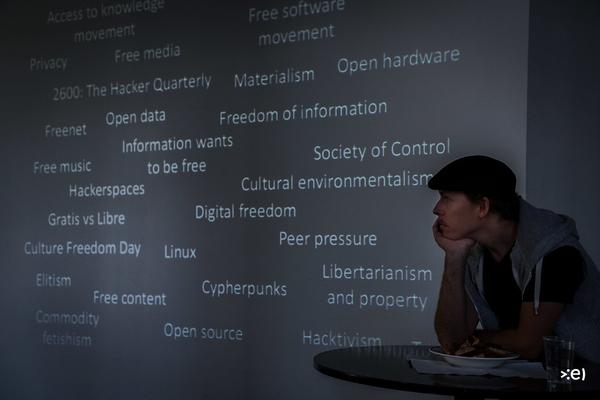 Paraflows 2012: Symposium Open. Dissect. Rebuild. - Raum D, MQ -  14.-16.9.2012 - <a href="http://esel.cc/pf12_symposium" rel="noreferrer nofollow">esel.cc/pf12_symposium</a> - Foto: (cc-by-nc-sa) eSeL.at