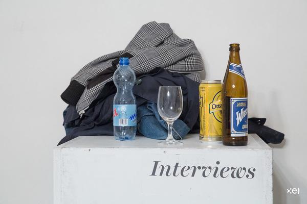 das weisse haus: 8 Rooms - 4 AiRs. Presentation of the Artists in Residence (1.7.-19.7.2014) <a href="http://esel.cc/dwh_4AiR" rel="noreferrer nofollow">esel.cc/dwh_4AiR</a> | Foto: <a href="http://eSeL.at" rel="noreferrer nofollow">eSeL.at</a> Foto: eSeL.at