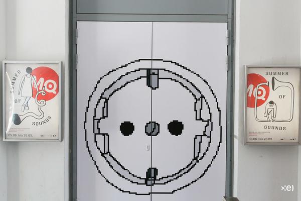 Freiraum International quartier21 MQ: Connecting Sound Etc. - Cable Works, Cable Sounds, Cables Everywhere (4.6. - 24.8.2014, press preview) 
 <a href="http://esel.cc/MQkabel" rel="noreferrer nofollow">esel.cc/MQkabel</a> | Foto: <a href="http://eSeL.at" rel="noreferrer nofollow">eSeL.at</a> Foto: (c) eSeL.at