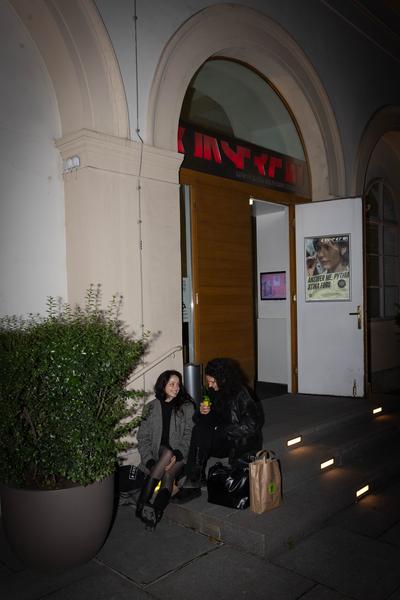 H13 2025: Stina Fors &quot;Answer me, Pythia&quot; (Kunstraum Niederösterreich, 21.11.2025) Foto: eSeL.at - Lorenz Seidler