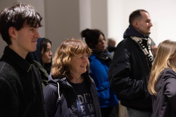 H13 2025: Stina Fors &quot;Answer me, Pythia&quot; (Kunstraum Niederösterreich, 21.11.2025) Foto: eSeL.at - Lorenz Seidler