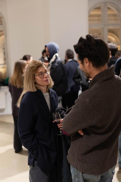 H13 2025: Stina Fors &quot;Answer me, Pythia&quot; (Kunstraum Niederösterreich, 21.11.2025) Foto: eSeL.at - Lorenz Seidler