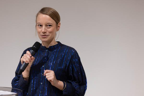 H13 2025: Stina Fors &quot;Answer me, Pythia&quot; (Kunstraum Niederösterreich, 21.11.2025) Foto: eSeL.at - Lorenz Seidler