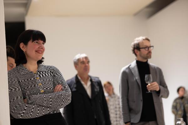 H13 2025: Stina Fors &quot;Answer me, Pythia&quot; (Kunstraum Niederösterreich, 21.11.2025) Foto: eSeL.at - Lorenz Seidler