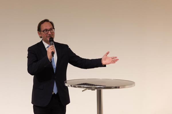 H13 2025: Stina Fors &quot;Answer me, Pythia&quot; (Kunstraum Niederösterreich, 21.11.2025) Foto: eSeL.at - Lorenz Seidler