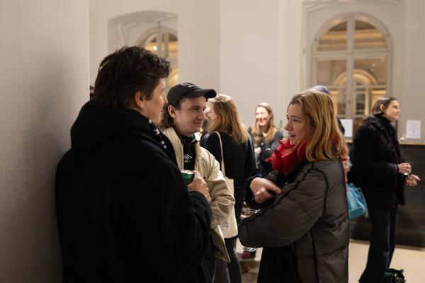 H13 2025: Stina Fors &quot;Answer me, Pythia&quot; (Kunstraum Niederösterreich, 21.11.2025) Foto: eSeL.at - Lorenz Seidler