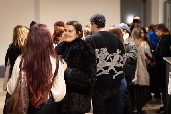 H13 2025: Stina Fors &quot;Answer me, Pythia&quot; (Kunstraum Niederösterreich, 21.11.2025) Foto: eSeL.at - Lorenz Seidler