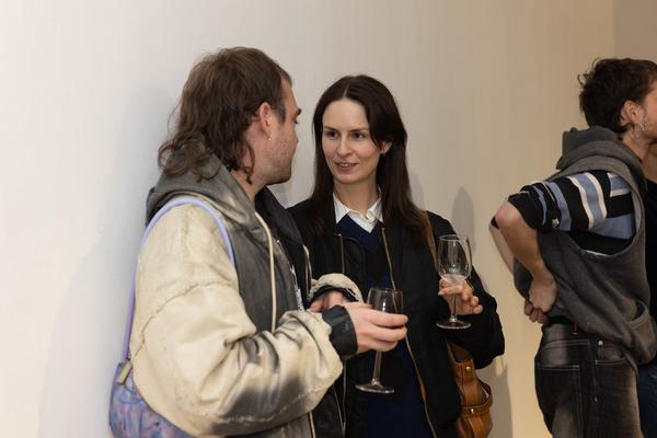 H13 2025: Stina Fors "Answer me, Pythia" (Kunstraum Niederösterreich, 21.11.2025) Foto: eSeL.at - Lorenz Seidler