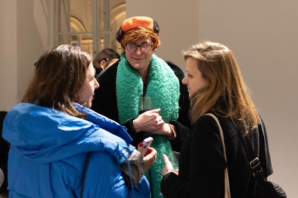 H13 2025: Stina Fors "Answer me, Pythia" (Kunstraum Niederösterreich, 21.11.2025) Foto: eSeL.at - Lorenz Seidler