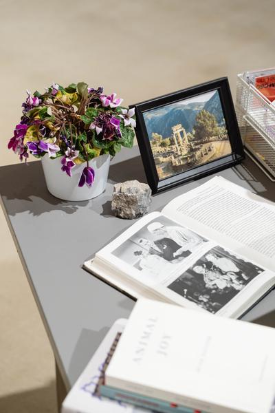 Stina Fors  &quot;Answer Me, Pythia&quot; (Kunstraum Niederösterreich, 02.12.2025) Foto: eSeL.at - Robert Puteanu