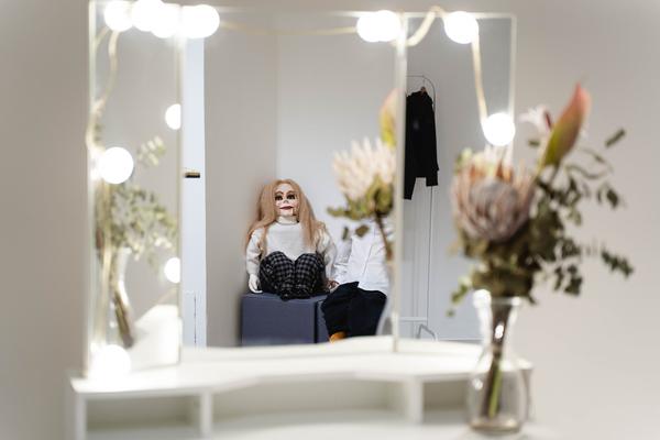 Stina Fors  &quot;Answer Me, Pythia&quot; (Kunstraum Niederösterreich, 02.12.2025) Foto: eSeL.at - Robert Puteanu