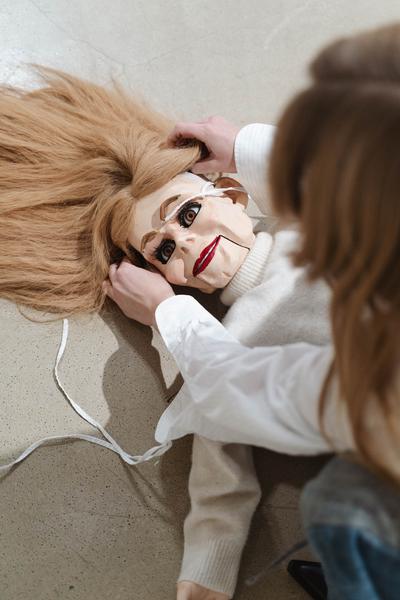 Stina Fors  &quot;Answer Me, Pythia&quot; (Kunstraum Niederösterreich, 02.12.2025) Foto: eSeL.at - Robert Puteanu