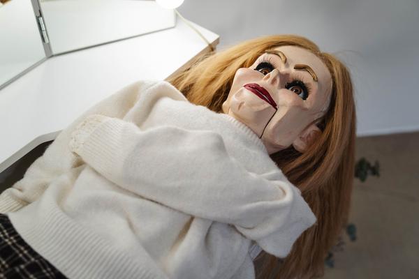 Stina Fors  &quot;Answer Me, Pythia&quot; (Kunstraum Niederösterreich, 02.12.2025) Foto: eSeL.at - Robert Puteanu