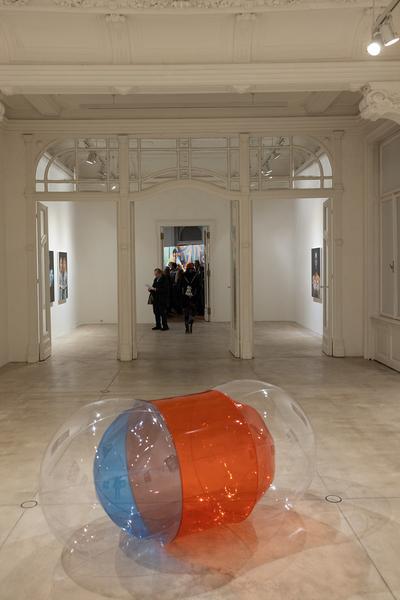 Hanakam &amp; Schuller "Cosmic Commissioner" (Galerie Krinzinger, 7.11. - 19.11.2025) Foto: eSeL.at - Lorenz Seidler