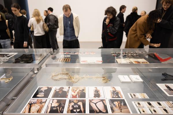 Helmut Lang "Séance de travail 1986–2005" (MAK, 10.12.2025 - 3.5.2026) Foto: eSeL.at - Lorenz Seidler