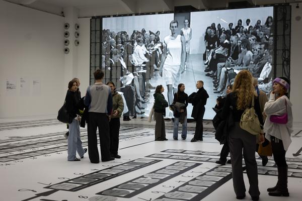 Helmut Lang "Séance de travail 1986–2005" (MAK, 10.12.2025 - 3.5.2026) Foto: eSeL.at - Lorenz Seidler