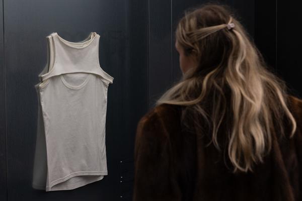 Helmut Lang "Séance de travail 1986–2005" (MAK, 10.12.2025 - 3.5.2026) Foto: eSeL.at - Lorenz Seidler