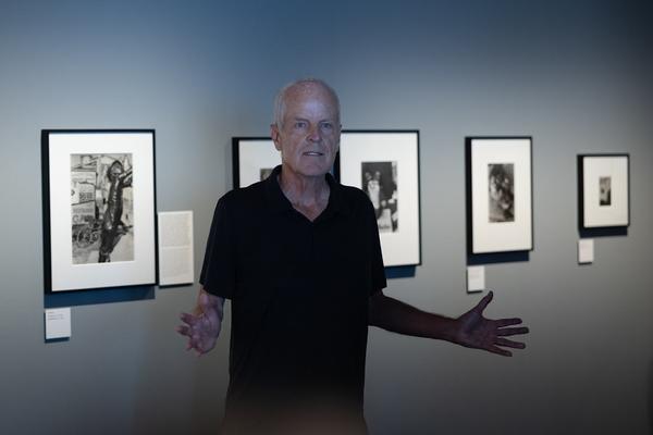 Henri Cartier-Bresson &quot;Watch! Watch! Watch!&quot; (Fotoarsenal Wien, 28.6. - 21.9.2025) Foto: eSeL.at - Lorenz Seidler