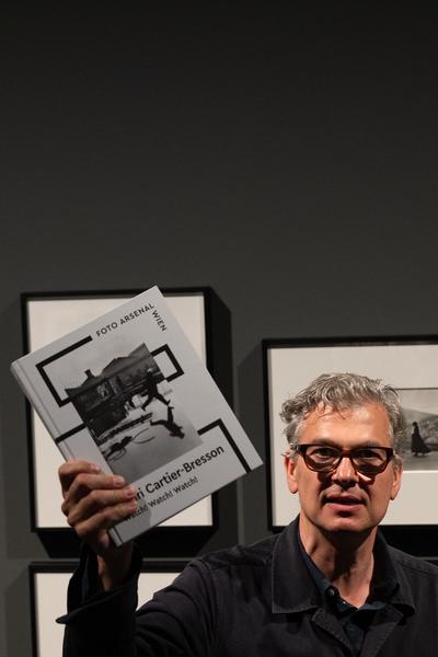 Henri Cartier-Bresson &quot;Watch! Watch! Watch!&quot; (Fotoarsenal Wien, 28.6. - 21.9.2025) Foto: eSeL.at - Lorenz Seidler