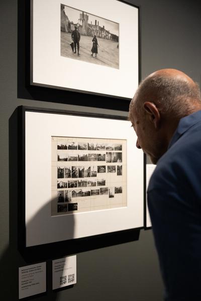 Henri Cartier-Bresson "Watch! Watch! Watch!" (Fotoarsenal Wien, 28.6. - 21.9.2025) Foto: eSeL.at - Lorenz Seidler