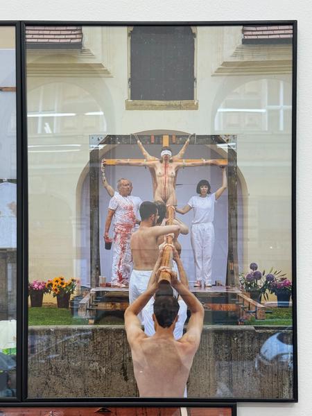 DAS LETZTE ABENDMAHL. Zur sinnlichen Intensität von Kult- und Ritualvorgängen (Nitsch Foundation, 12.3. - 30.9.2026) Foto: eSeL.at - Lorenz Seidler