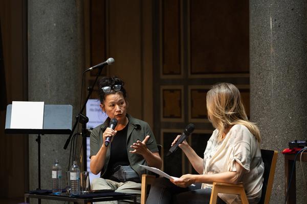 Gespräch Hito Steyerl mit MAK-Kuratorin Bärbl Vischer (MAK Contemporary, 24.6.2025) Foto: eSeL.at - Lorenz Seidler