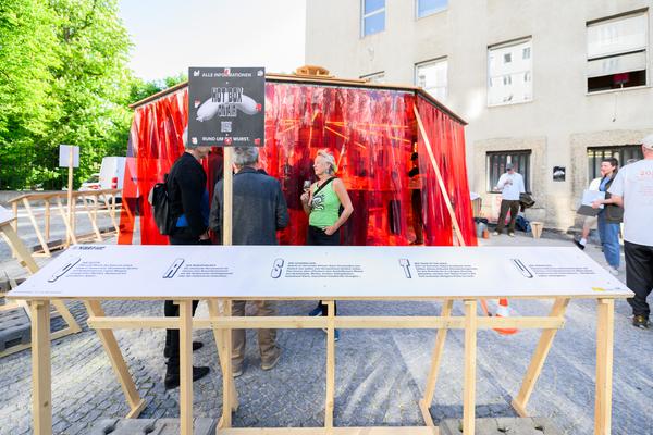 Creatives for Vienna – Making Spaces X Klima Biennale Wien: Wiener Würstelstand (Funkhaus, 25.04.2026) Foto: Wirtschaftsagentur Wien / eSeL.at - Joanna Pianka