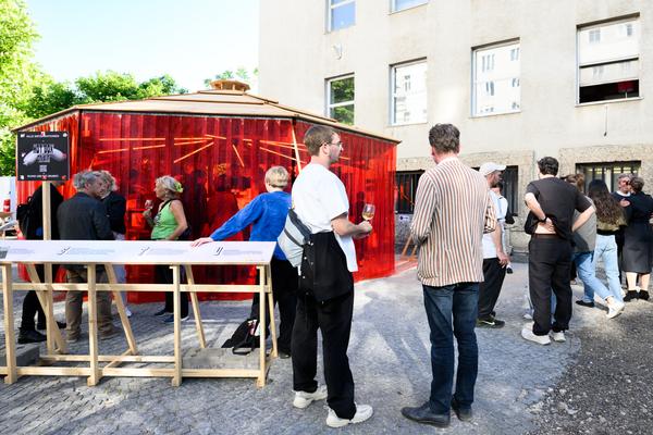 Creatives for Vienna – Making Spaces X Klima Biennale Wien: Wiener Würstelstand (Funkhaus, 25.04.2026) Foto: Wirtschaftsagentur Wien / eSeL.at - Joanna Pianka