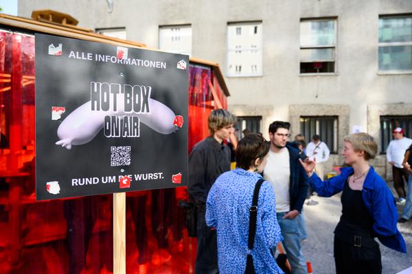 Creatives for Vienna – Making Spaces X Klima Biennale Wien: Wiener Würstelstand (Funkhaus, 25.04.2026) Foto: Wirtschaftsagentur Wien / eSeL.at - Joanna Pianka