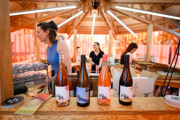 Creatives for Vienna – Making Spaces X Klima Biennale Wien: Wiener Würstelstand (Funkhaus, 25.04.2026) Foto: Wirtschaftsagentur Wien / eSeL.at - Joanna Pianka