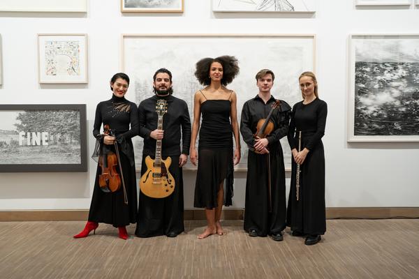 Im erweiterten Raum (Künstlerhaus Wien, 27.02. - 07.06.2025) Foto: eSeL.at - Sarah Tasha