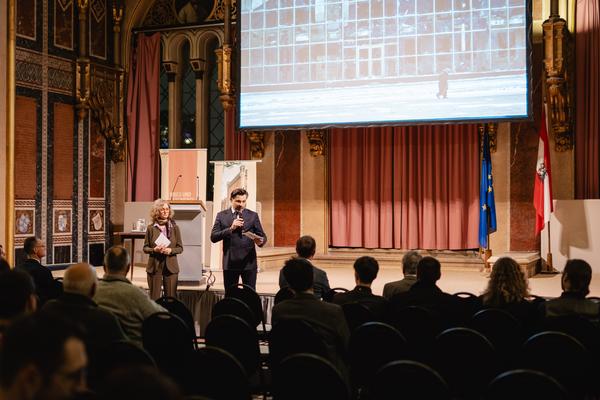 Ausstellungesröffnung Impressions of War - Der Krieg in der Ukraine (Heeresgeschichtliches Museum, 10.02.2026) Foto: eSeL.at - Robert Puteanu