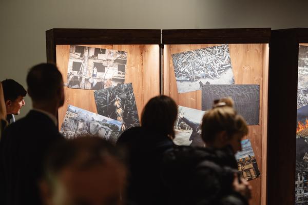 Ausstellungesröffnung Impressions of War - Der Krieg in der Ukraine (Heeresgeschichtliches Museum, 10.02.2026) Foto: eSeL.at - Robert Puteanu