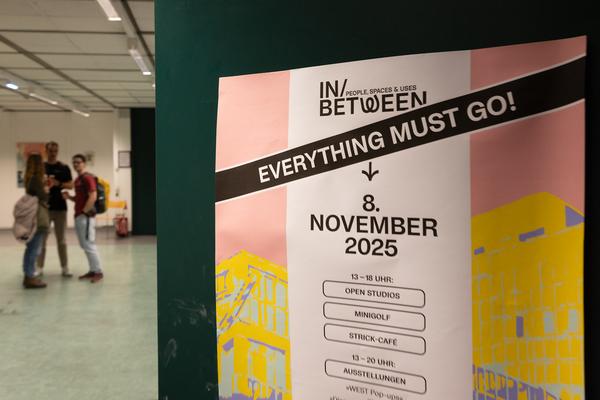 VIENNA ART WEEK 2025: &quot;IN/BETWEEN. People, Spaces &amp; Uses&quot; (WEST 1090, 8.11.2025) Foto: eSeL.at - Lorenz Seidler