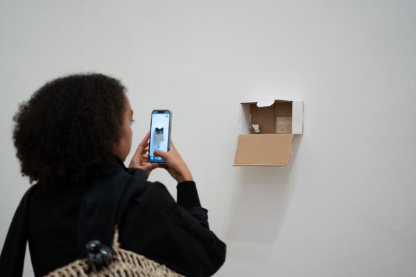 In the Fold of the Sack (Exhibit, Akademie der bildenden Künste, 12.03.2026) Foto: eSeL.at - Sarah Tasha