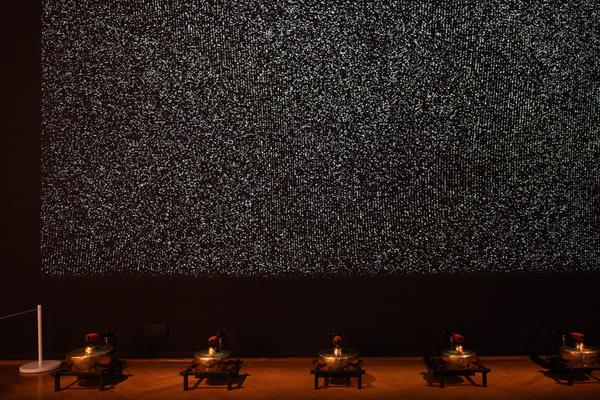 Indah Arsyad "The Ultimate Breath" (Weltmuseum Wien, 26.11.2025 - 25.5.2026) Foto: eSeL.at - Lorenz Seidler